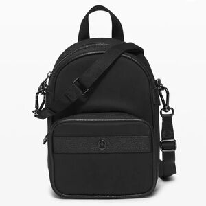 Lululemon Now and Always convertible bag mini